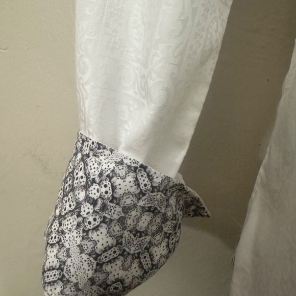 Robert Graham Contrast Long Sleeve Shirt Small Gently worn 100% cotton - Picture 4 of 7